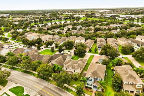 House in Winter Garden, Florida 5 bedrooms, 220.09 sq.m. № 1909950 - photo 23