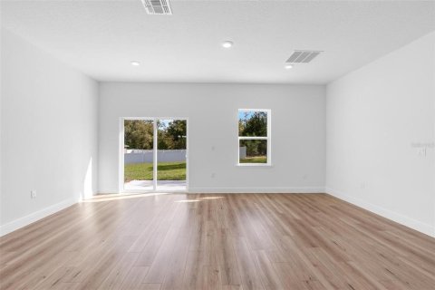 House in Ocala, Florida 4 bedrooms, 173.26 sq.m. № 2099471 - photo 11