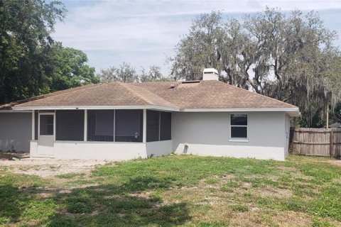 House in Lakeland, Florida 3 bedrooms, 134.15 sq.m. № 1650279 - photo 6