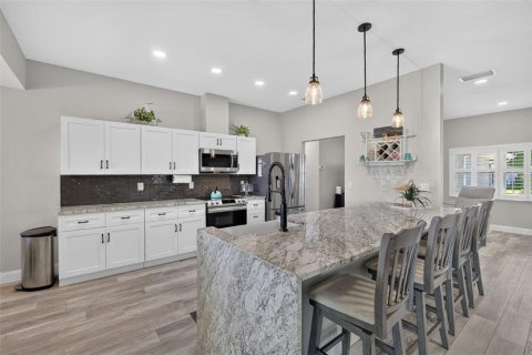 Villa ou maison à vendre à Leesburg, Floride: 3 chambres, 153.85 m2 № 2420475 - photo 6