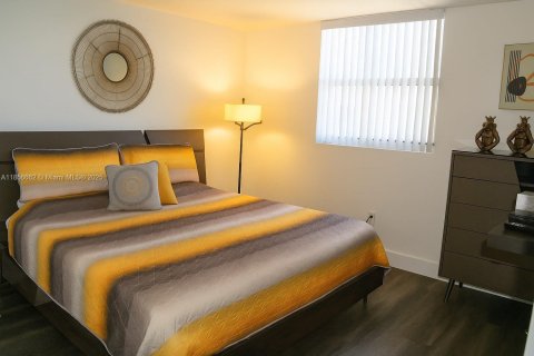 Condominio en alquiler en Miami Beach, Florida, 2 dormitorios, 84.36 m2 № 1879009 - foto 5
