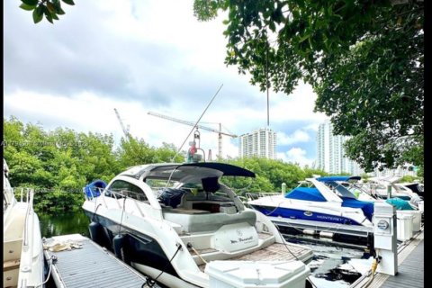 Купить кондоминиум в Авентура, Флорида 1 комната, 159.23м2, № 1957494 - фото 28