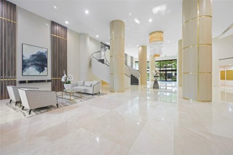 Купить кондоминиум в Авентура, Флорида 1 комната, 159.23м2, № 1957494 - фото 2