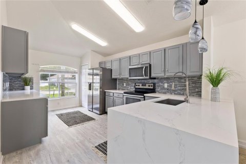 Villa ou maison à vendre à Ocoee, Floride: 4 chambres, 195.47 m2 № 1918080 - photo 10