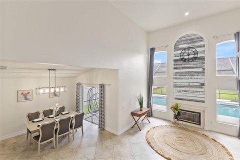 Villa ou maison à vendre à Ocoee, Floride: 4 chambres, 195.47 m2 № 1918080 - photo 8