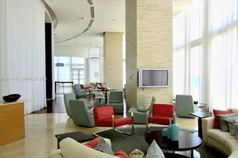 Condominio en alquiler en Sunny Isles Beach, Florida, 2 dormitorios, 195.65 m2 № 2076211 - foto 4