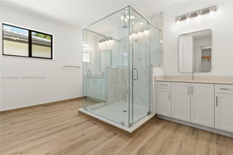 Снять в аренду виллу или дом в Форт-Лодердейл, Флорида 4 спальни, № 1987087 - фото 10