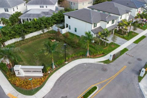 Снять в аренду виллу или дом в Форт-Лодердейл, Флорида 4 спальни, № 1987087 - фото 18