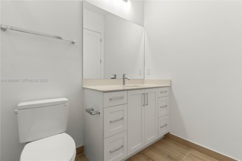 Снять в аренду виллу или дом в Форт-Лодердейл, Флорида 4 спальни, № 1987087 - фото 12