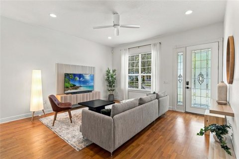 Villa ou maison à vendre à Orlando, Floride: 3 chambres, 152.45 m2 № 2408847 - photo 3