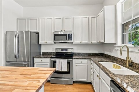 Villa ou maison à vendre à Orlando, Floride: 3 chambres, 152.45 m2 № 2408847 - photo 7