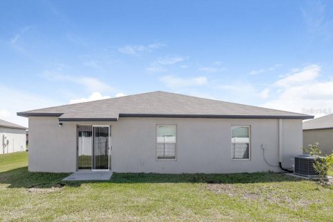 Villa ou maison à louer à Zephyrhills, Floride: 4 chambres, 168.15 m2 № 2380721 - photo 15