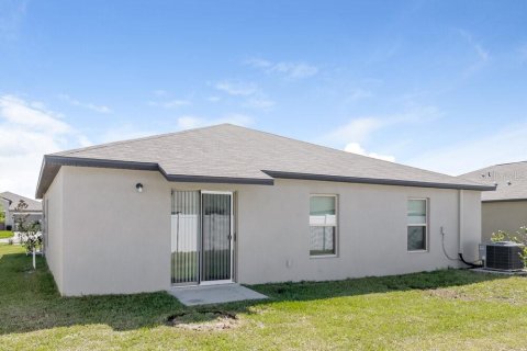 Villa ou maison à louer à Zephyrhills, Floride: 4 chambres, 168.15 m2 № 2380721 - photo 16