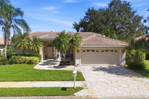 House in Sarasota, Florida 3 bedrooms, 199.74 sq.m. № 2420300