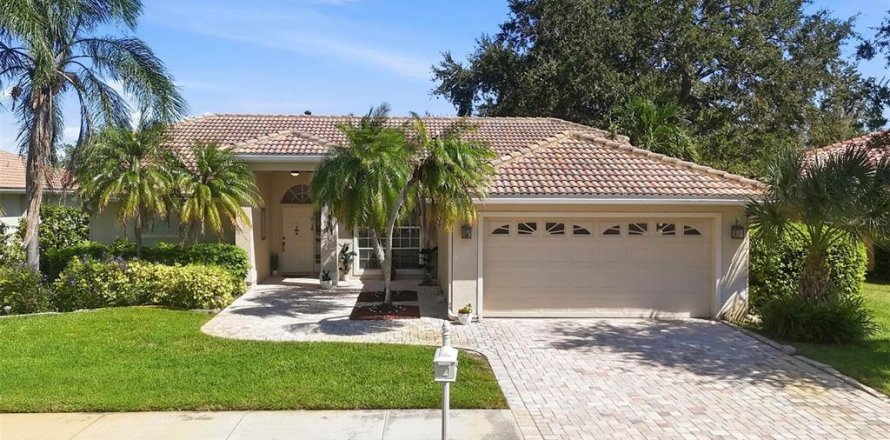 House in Sarasota, Florida 3 bedrooms, 199.74 sq.m. № 2420300