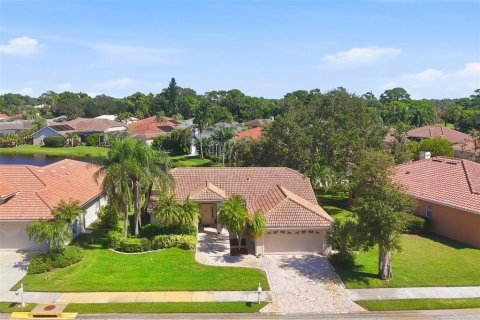 House in Sarasota, Florida 3 bedrooms, 199.74 sq.m. № 2420300 - photo 4