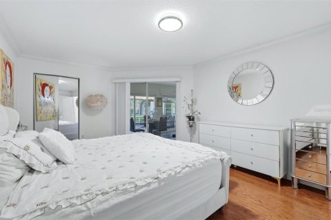 House in Sarasota, Florida 3 bedrooms, 199.74 sq.m. № 2420300 - photo 24