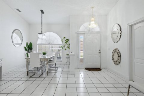 House in Sarasota, Florida 3 bedrooms, 199.74 sq.m. № 2420300 - photo 7