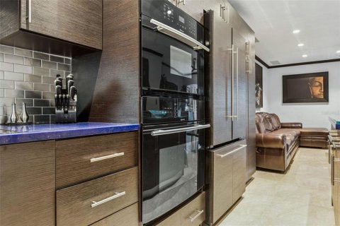 Adosado en venta en Tampa, Florida, 2 dormitorios, 103.77 m2 № 1910701 - foto 8
