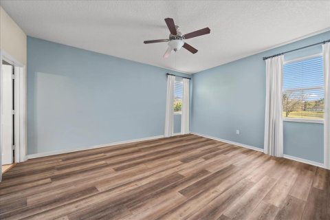House in Sebastian, Florida 4 bedrooms, 184.23 sq.m. № 1539174 - photo 9