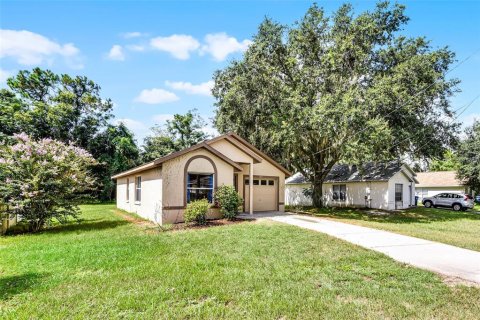 House in Groveland, Florida 3 bedrooms, 96.06 sq.m. № 1870417 - photo 2