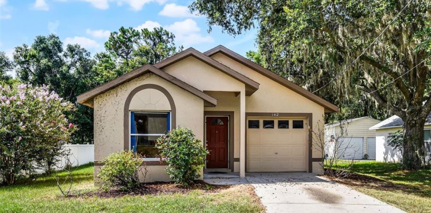 House in Groveland, Florida 3 bedrooms, 96.06 sq.m. № 1870417