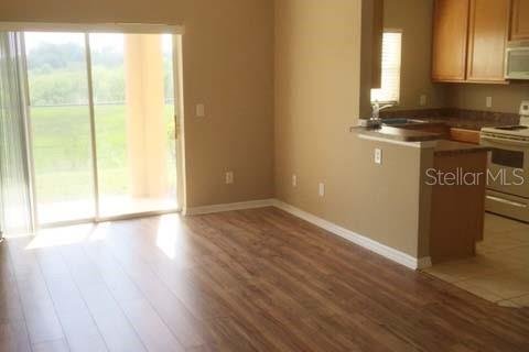 Townhouse in Sanford, Florida 3 bedrooms, 111.76 sq.m. № 2379239 - photo 7