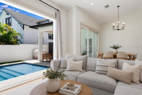 Villa ou maison à vendre à Saint Petersburg, Floride: 5 chambres, 258.92 m2 № 2358482 - photo 11