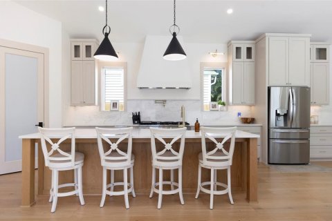Villa ou maison à vendre à Saint Petersburg, Floride: 5 chambres, 258.92 m2 № 2358482 - photo 7