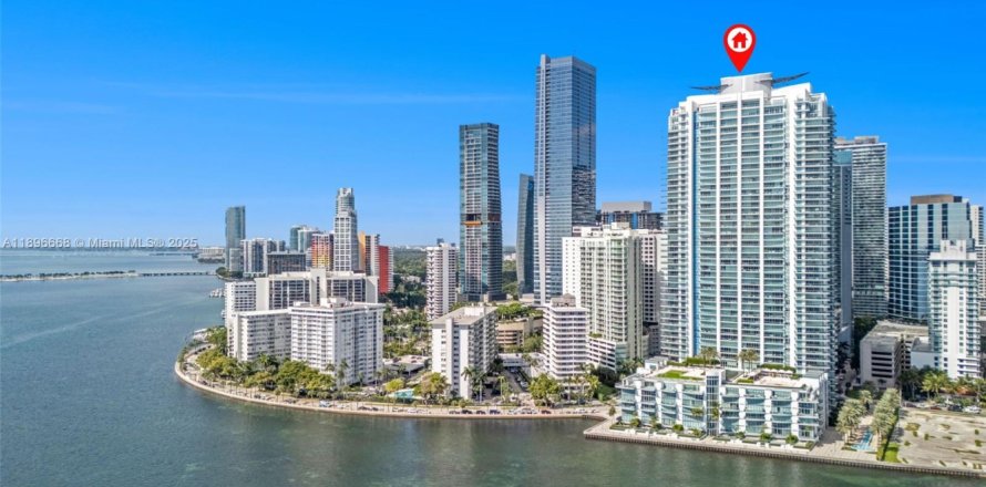 Condo à Miami, Floride, 2 chambres  № 1948351