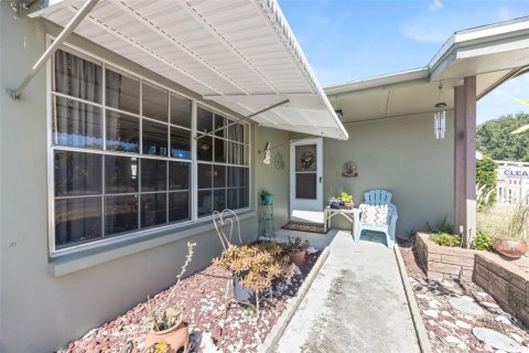 House in Holiday, Florida 2 bedrooms, 128.86 sq.m. № 2430817 - photo 6