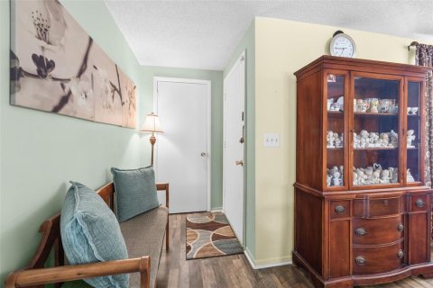House in Holiday, Florida 2 bedrooms, 128.86 sq.m. № 2430817 - photo 9