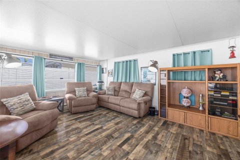 House in Holiday, Florida 2 bedrooms, 128.86 sq.m. № 2430817 - photo 17