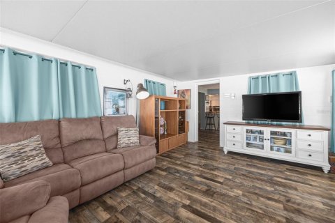 House in Holiday, Florida 2 bedrooms, 128.86 sq.m. № 2430817 - photo 16
