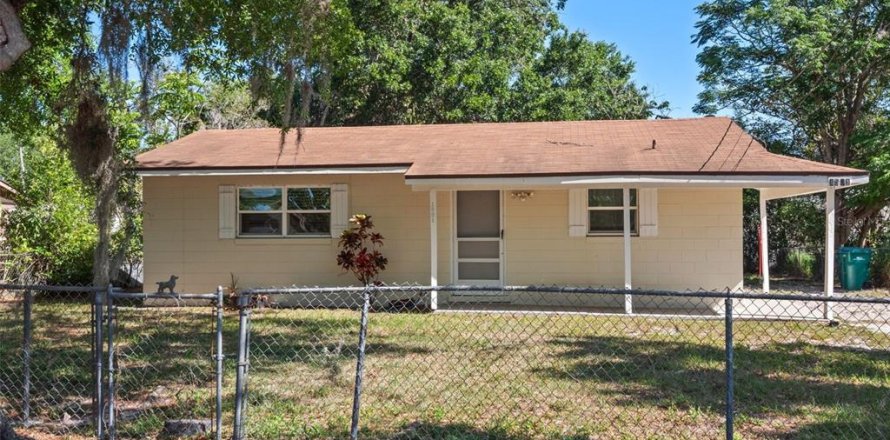 Villa ou maison à Mount Dora, Floride 2 chambres, 76.92 m2 № 1734657