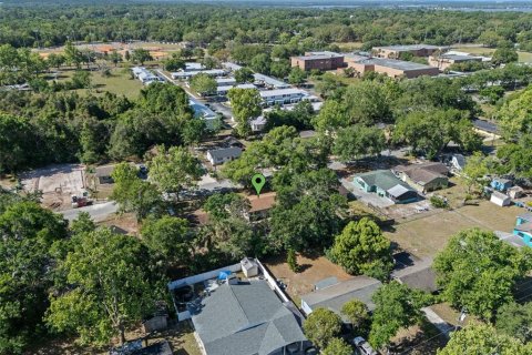 Villa ou maison à vendre à Mount Dora, Floride: 2 chambres, 76.92 m2 № 1734657 - photo 22