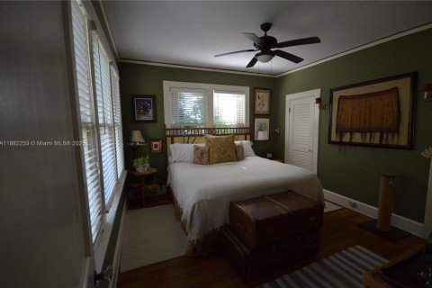 Immobilier commercial à vendre à Miami, Floride № 1890805 - photo 9