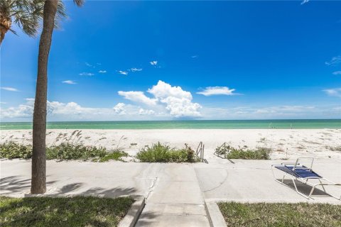Condominio en alquiler en Belleair Beach, Florida, 2 dormitorios, 98.94 m2 № 1842242 - foto 26