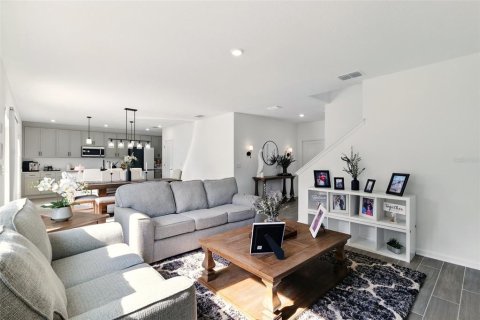Casa en venta en Eagle Lake, Florida, 4 dormitorios, 187.2 m2 № 1747292 - foto 12