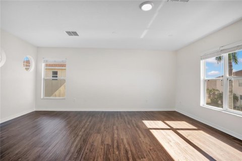 House in Ruskin, Florida 4 bedrooms, 282.24 sq.m. № 2208635 - photo 24