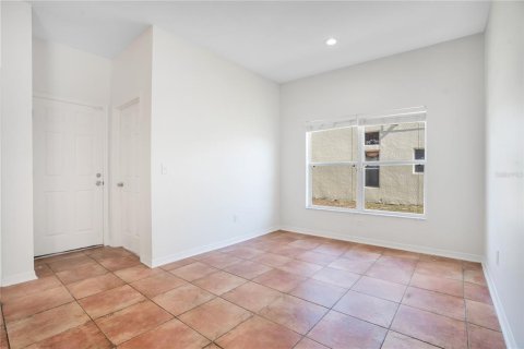 House in Ruskin, Florida 4 bedrooms, 282.24 sq.m. № 2208635 - photo 19