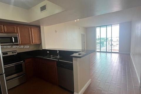 Condominio en venta en Hollywood, Florida, 2 dormitorios, 110.46 m2 № 1990349 - foto 24