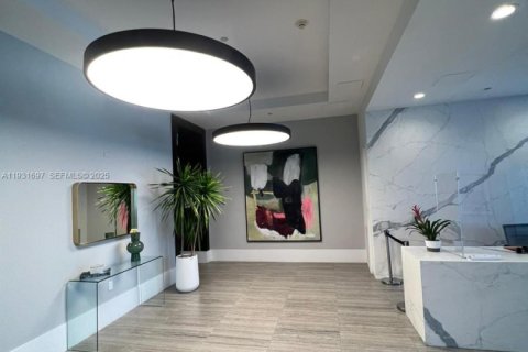 Condominio en venta en Hollywood, Florida, 2 dormitorios, 110.46 m2 № 1990349 - foto 4