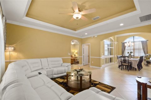 House in Kissimmee, Florida 4 bedrooms, 209.12 sq.m. № 1515633 - photo 9