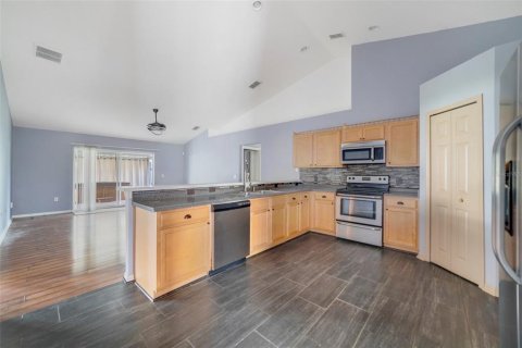 Купить виллу или дом в Киссимми, Флорида 8 комнат, 168.99м2, № 2322627 - фото 6