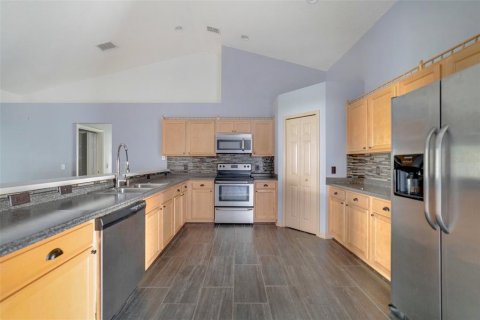 Купить виллу или дом в Киссимми, Флорида 8 комнат, 168.99м2, № 2322627 - фото 7
