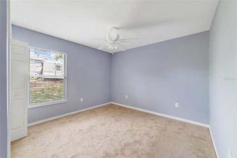 Купить виллу или дом в Киссимми, Флорида 8 комнат, 168.99м2, № 2322627 - фото 13