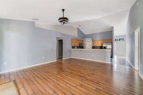 Купить виллу или дом в Киссимми, Флорида 8 комнат, 168.99м2, № 2322627 - фото 5