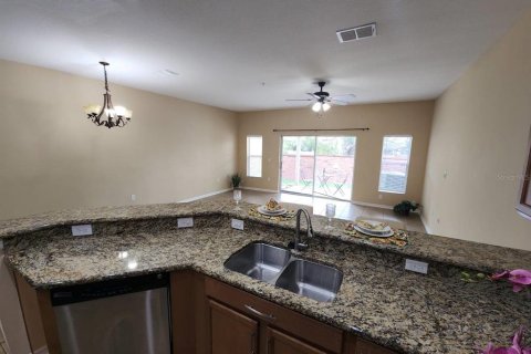 Adosado en venta en Oviedo, Florida, 3 dormitorios, 152.73 m2 № 2092672 - foto 3