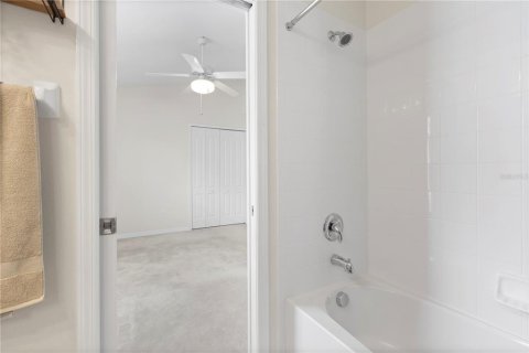 Villa ou maison à vendre à Riverview, Floride: 4 chambres, 218.32 m2 № 1910168 - photo 29